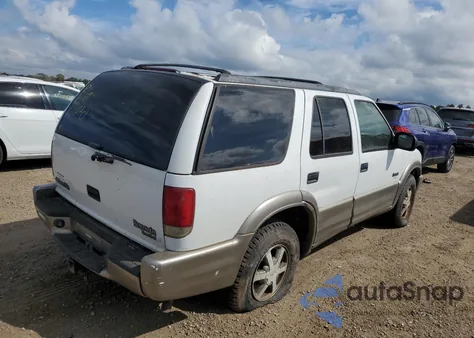 2000 Oldsmobile Bravada из США, поврежденный, VIN 1GHDT13W8Y2229356